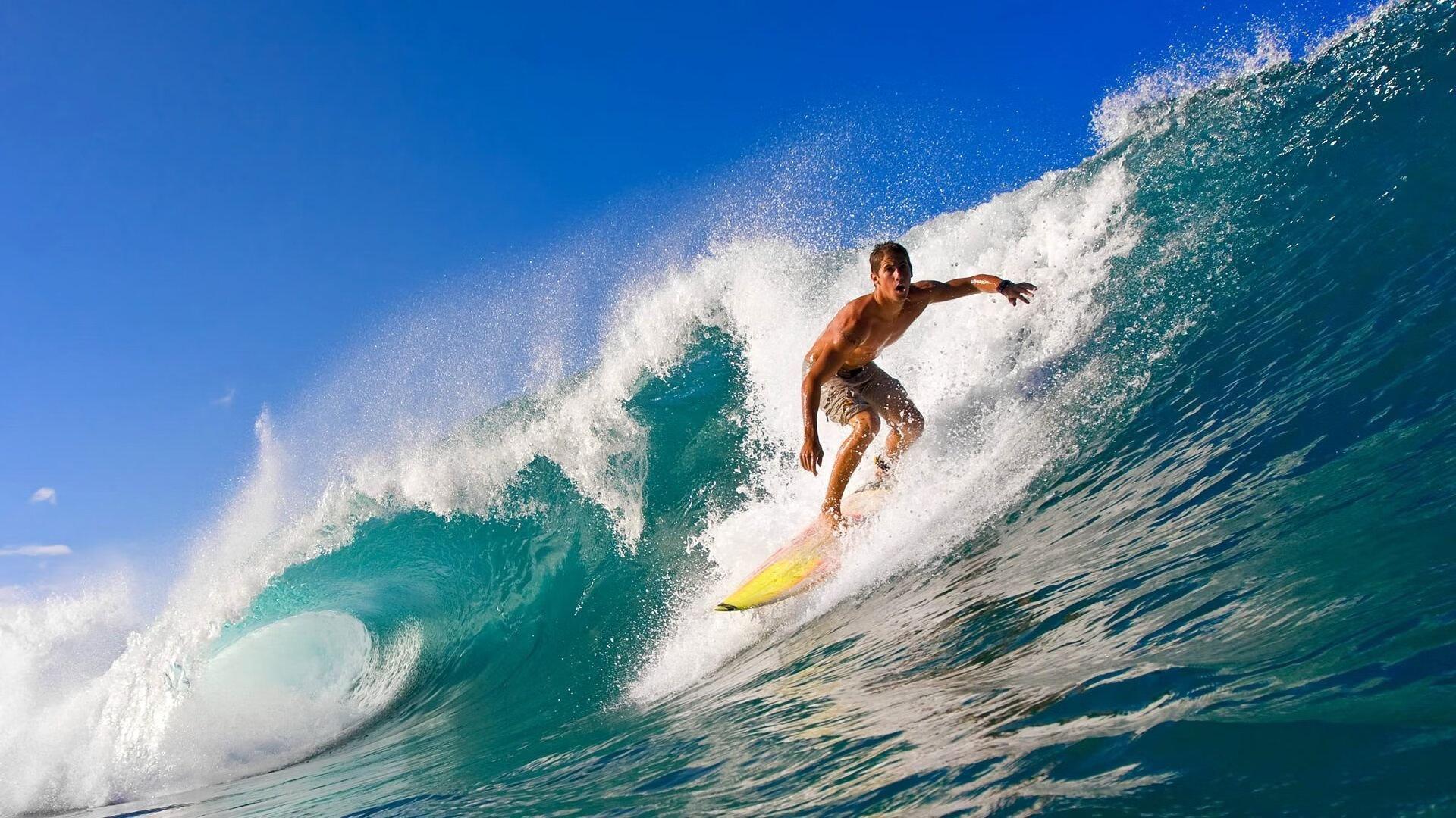 中国冰雪运动蓬勃发展，年轻选手国际赛场崭露头角